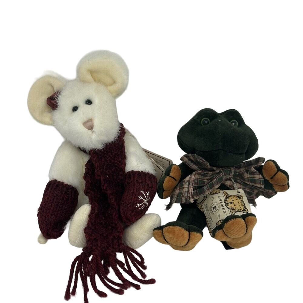 Vintage 1991-1998 Boyd's Bears Racheal Q. Ribbit & Chutney Cheeseworthy